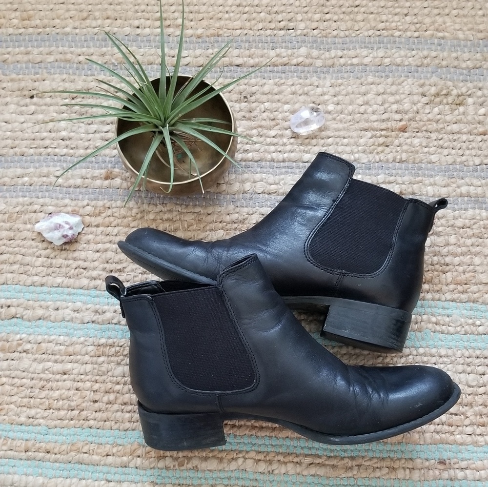 Black Chelsea Ankle Boots